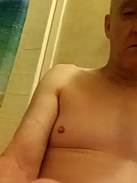 Snapshot of sexy_hottie_guy chatting on 04/23/26, 12:29 sexy hottie guy online show from 04/23/26, 12:29