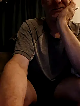 sexy hottie guy online show from 06/15/26, 04:47