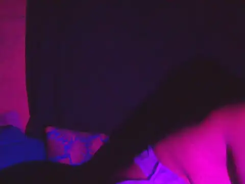 Snapshot of BadGyalGem chatting on 02/15/26, 07:51 BadGyalGem online show from 02/15/26, 07:51