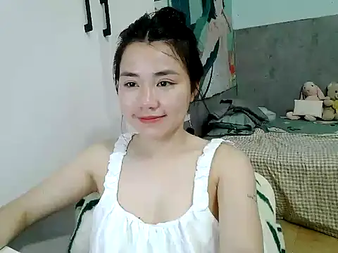 Amy8386 online show from 04/08/26, 08:14