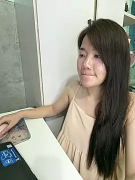 Snapshot of Amy8386 chatting on 05/20/26, 05:19 Amy8386 online show from 05/20/26, 05:19
