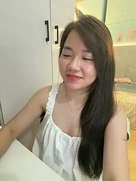 Amy8386 online show from 06/17/26, 03:35