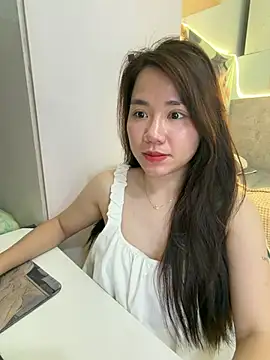 Amy8386 online show from 06/24/26, 03:55
