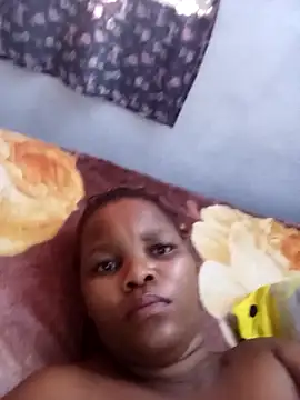 minniemoreee online show from 02/14/26, 04:20