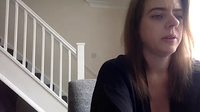 Snapshot of ElizabethArden42- chatting on 02/19/26, 01:07 ElizabethArden42- online show from 02/19/26, 01:07