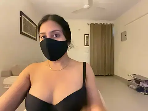 Snapshot of Anna_girl22 chatting on 05/07/26, 01:49 Anna girl22 online show from 05/07/26, 01:49