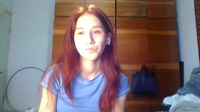 Snapshot of NickiKisinger chatting on 05/23/26, 07:02 NickiKisinger online show from 05/23/26, 07:02