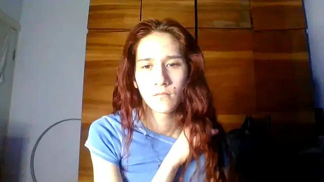 Snapshot of NickiKisinger chatting on 06/05/26, 07:14 NickiKisinger online show from 06/05/26, 07:14
