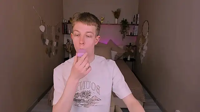 Dylan Norton online show from 05/29/26, 09:13