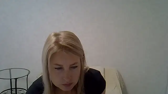 Snapshot of Opaldream chatting on 07/08/26, 06:12 Opaldream online show from 07/08/26, 06:12