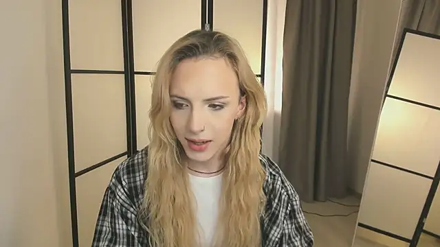 Tiffany  King online show from 03/14/26, 08:25