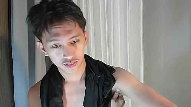 Snapshot of _andrie69_ chatting on 05/30/26, 01:52 andrie69 online show from 05/30/26, 01:52