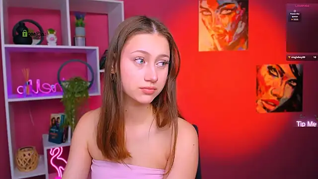 arianaa cat online show from 06/02/26, 06:54