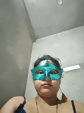 Snapshot of Sexy_khushi19 chatting on 05/16/26, 12:40 Sexy khushi19 online show from 05/16/26, 12:40