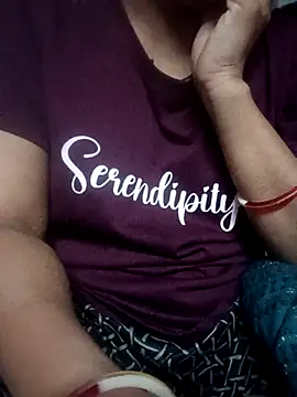 Snapshot of Annuhot143 chatting on 02/04/26, 01:22 Annuhot143 online show from 02/04/26, 01:22