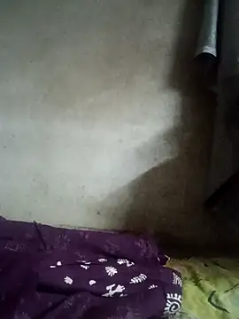 Annuhot143 online show from 04/22/26, 04:37