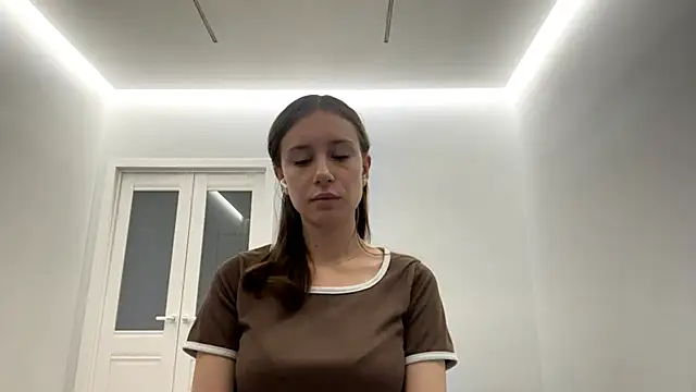 Snapshot of SofiaBlumer chatting on 02/09/26, 03:16 SofiaBlumer online show from 02/09/26, 03:16