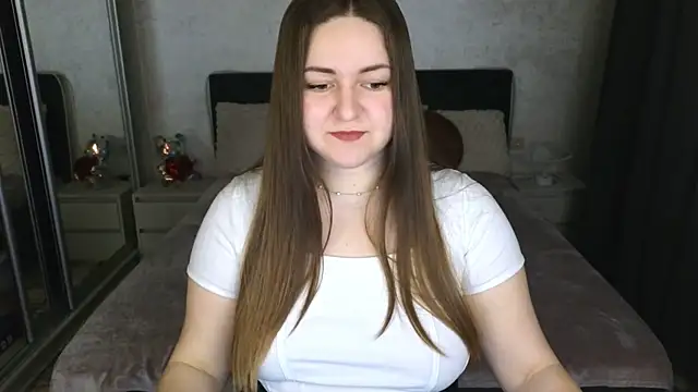 Eva Luxx online show from 04/06/26, 12:41