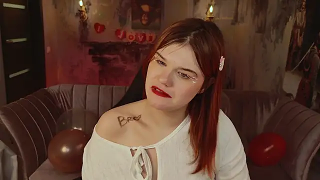 Snapshot of EllieFoxy chatting on 02/15/26, 07:51 EllieFoxy online show from 02/15/26, 07:51