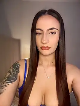 Snapshot of _celeste__moore chatting on 02/21/26, 09:49 celeste moore online show from 02/21/26, 09:49