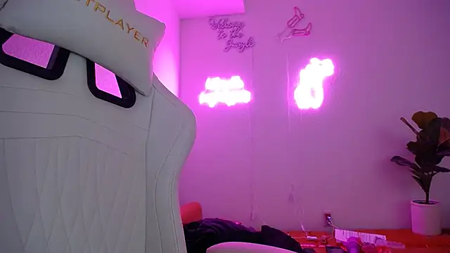 groovynights online show from 03/08/25, 07:20