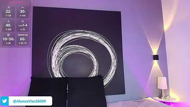 AlannaViera online show from 04/15/26, 11:50