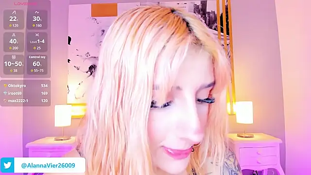 AlannaViera online show from 07/10/26, 03:25