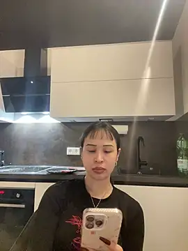 Just-Lilly online show from 04/15/26, 03:41