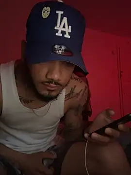 Snapshot of EnanoVerga chatting on 02/06/26, 01:25 EnanoVerga online show from 02/06/26, 01:25