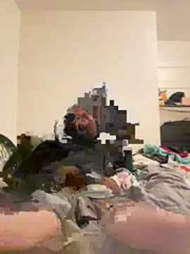 Snapshot of EnanoVerga chatting on 03/03/26, 03:01 EnanoVerga online show from 03/03/26, 03:01