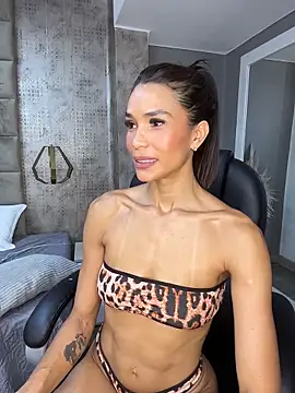 SofiaRivero online show from 04/06/26, 09:16