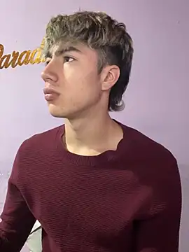 AlexanderCollman2 online show from 04/11/26, 11:53