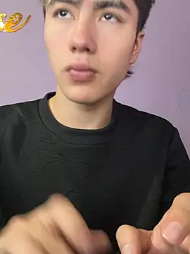 AlexanderCollman2 online show from 04/18/26, 11:16