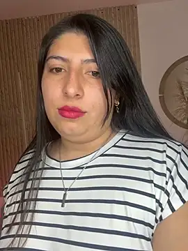 Snapshot of Sally_Dvine chatting on 02/20/26, 09:26 Sally Dvine online show from 02/20/26, 09:26