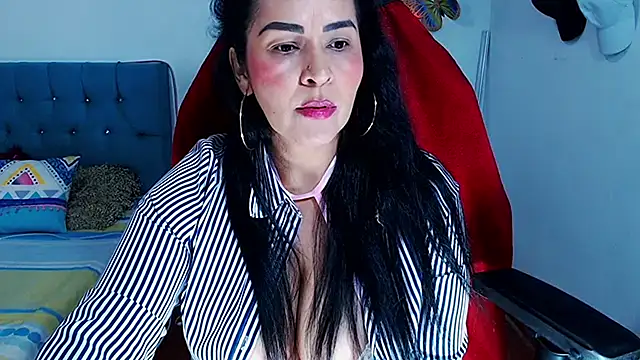 hotsweet-69 online show from 04/18/26, 05:11