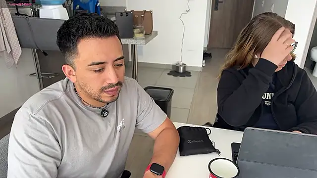 Snapshot of Sofii_n_Diego chatting on 02/04/26, 04:35 Sofii n Diego online show from 02/04/26, 04:35