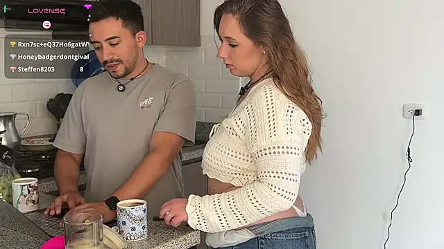 Snapshot of Sofii_n_Diego chatting on 02/07/26, 10:02 Sofii n Diego online show from 02/07/26, 10:02