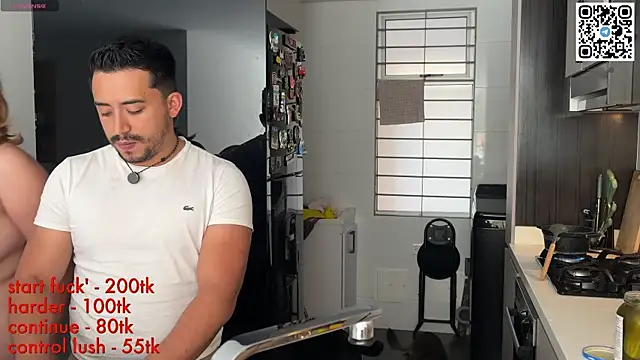 Snapshot of Sofii_n_Diego chatting on 07/05/26, 05:42 Sofii n Diego online show from 07/05/26, 05:42
