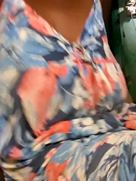 Snapshot of Sugar-berryy chatting on 02/01/26, 04:16 Sugar-berryy online show from 02/01/26, 04:16