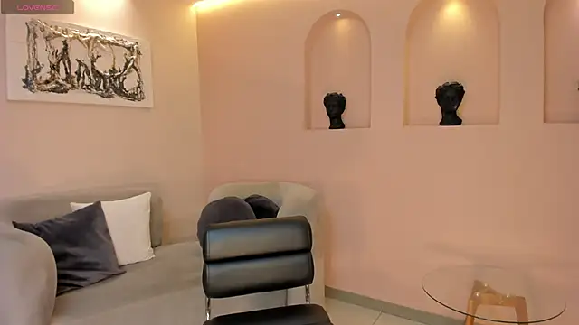 LucieMartin online show from 04/06/26, 07:26