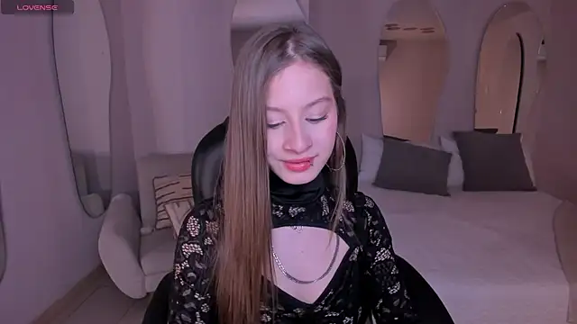 Snapshot of IsabellaMorettiX chatting on 04/26/26, 04:10 IsabellaMorettiX online show from 04/26/26, 04:10