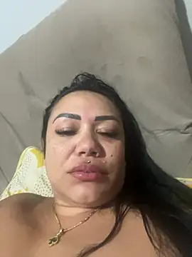 Snapshot of Deyseprado35 chatting on 02/01/26, 01:48 Deyseprado35 online show from 02/01/26, 01:48