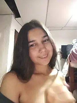 Snapshot of Merliah_1 chatting on 05/22/26, 05:29 Merliah 1 online show from 05/22/26, 05:29
