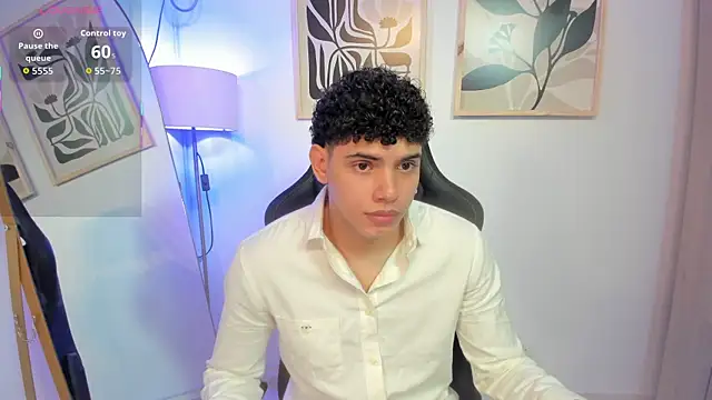 Snapshot of justin_payn14 chatting on 06/05/26, 12:22 justin payn14 online show from 06/05/26, 12:22