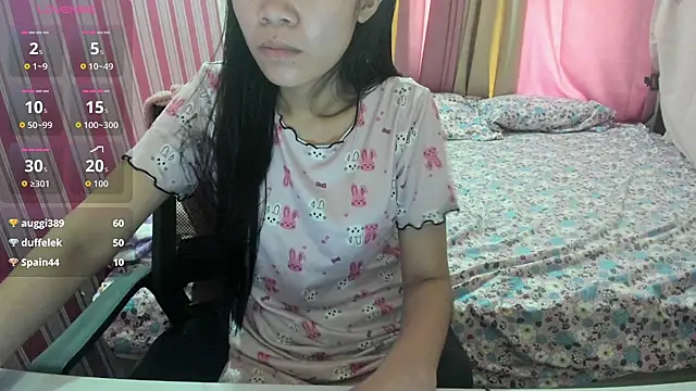 Snapshot of HornyAsianXxX chatting on 07/01/26, 12:01 HornyAsianXxX online show from 07/01/26, 12:01