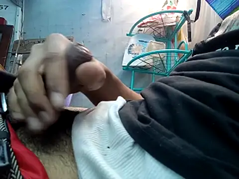 Snapshot of bigbooietx chatting on 02/26/26, 02:27 bigbooietx online show from 02/26/26, 02:27