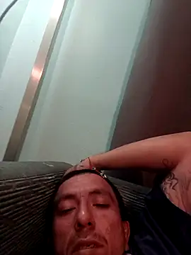 Snapshot of bigbooietx chatting on 03/04/26, 11:38 bigbooietx online show from 03/04/26, 11:38