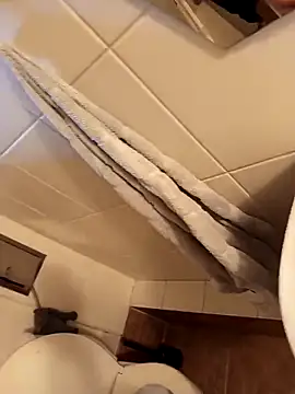 MalyHelikopter1234 online show from 04/05/26, 04:42