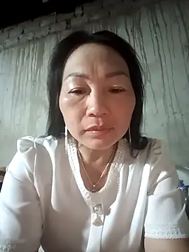 baby 112233 online show from 04/11/26, 09:30