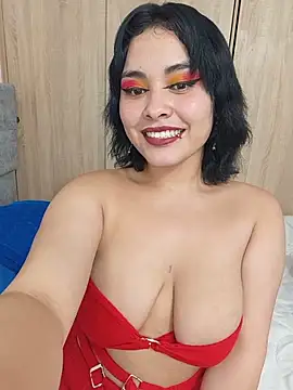 zoe love18 online show from 05/17/26, 02:42